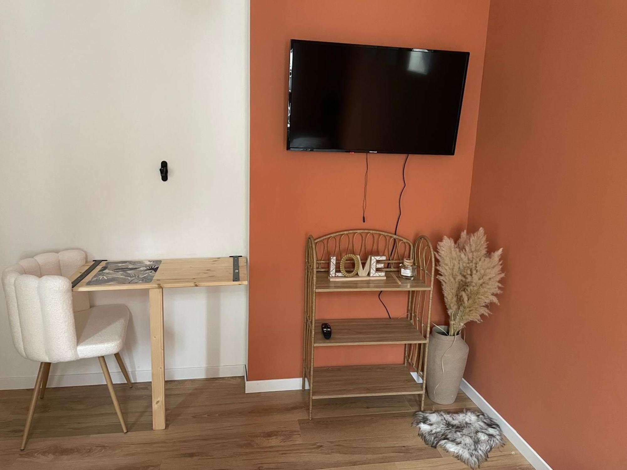 Studio Cosy Et Chaleureux Calais Eksteriør billede